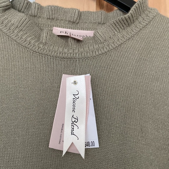 Philosophy NWT Sage Green Ruffled Sweater. Beautiful! XS - Picture 5 of 5